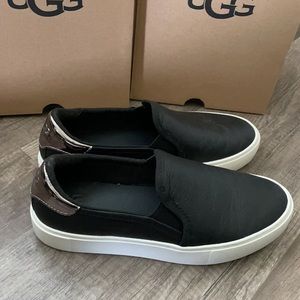 UGG Cahlvan Slip-Ons